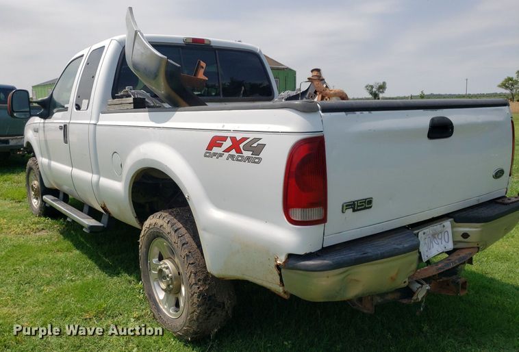 image for item IP9307 2005 Ford  F350 Super Duty  SuperCab pickup truck