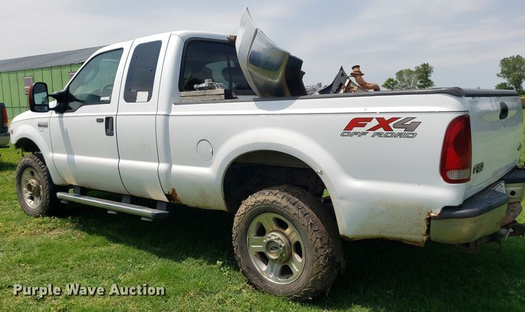 image for item IP9307 2005 Ford  F350 Super Duty  SuperCab pickup truck