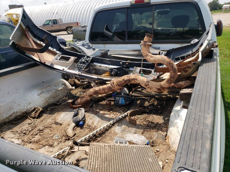 image for item IP9307 2005 Ford  F350 Super Duty  SuperCab pickup truck