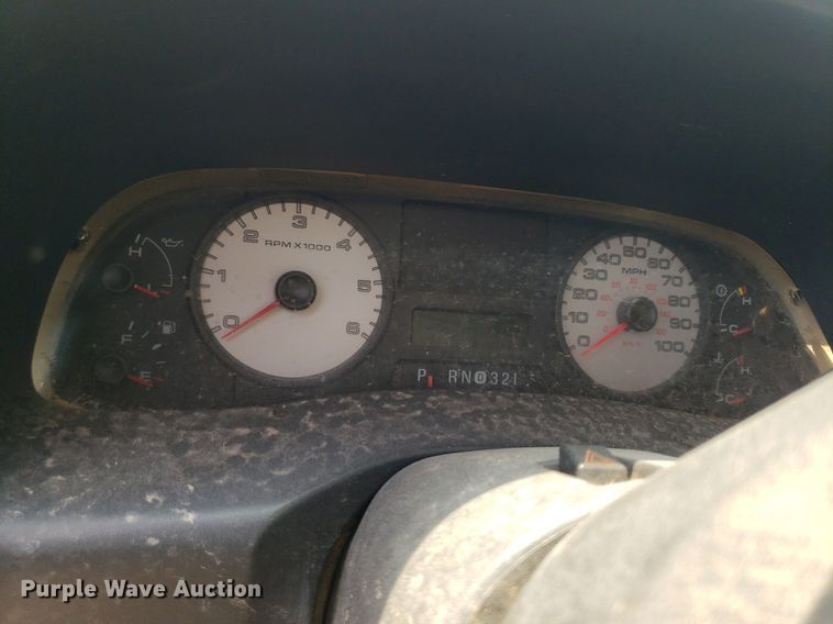 image for item IP9307 2005 Ford  F350 Super Duty  SuperCab pickup truck