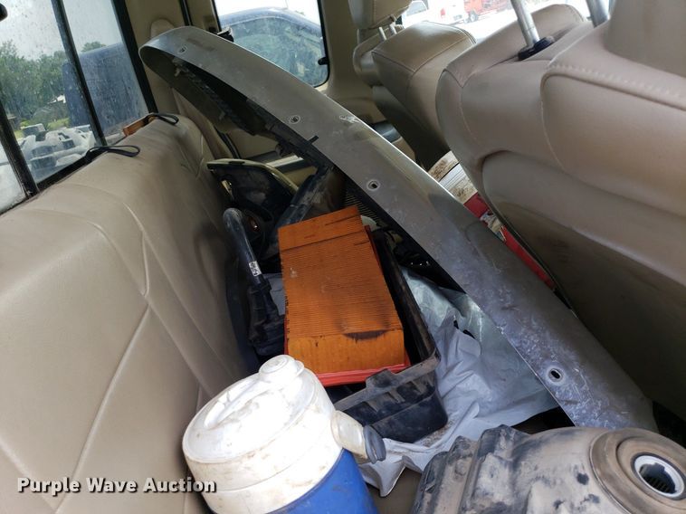 image for item IP9307 2005 Ford  F350 Super Duty  SuperCab pickup truck