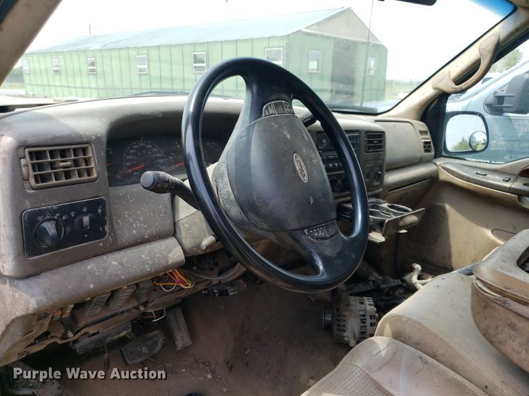 image for item IP9309 2002 Ford F250 Super Duty  SuperCab pickup truck