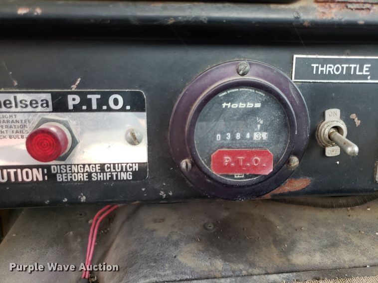 image for item IP9313 1983 International 1854  bucket truck