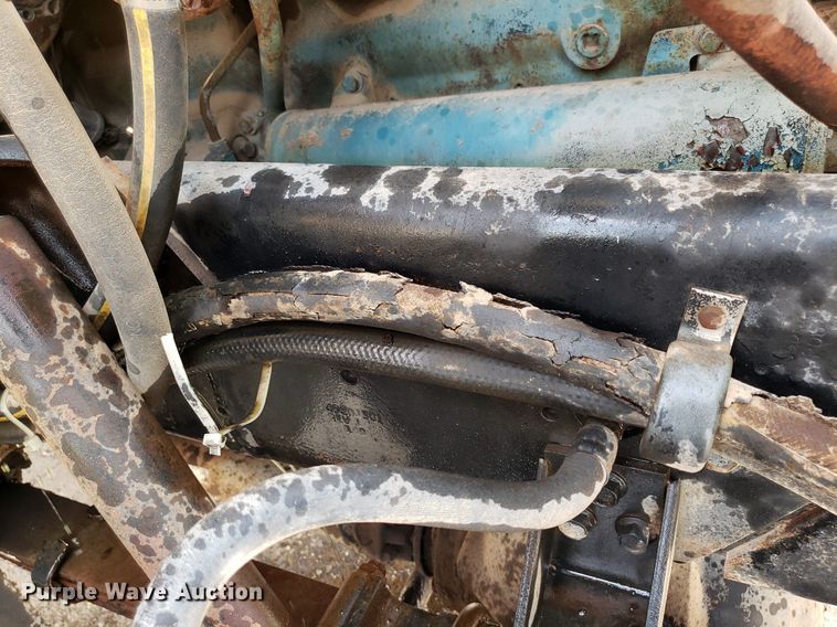 image for item IP9313 1983 International 1854  bucket truck