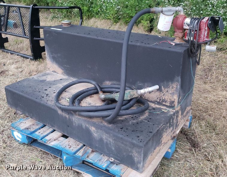 image for item IP9317 L shaped auxiliary fuel tank