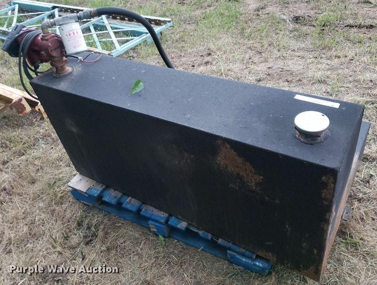 image for item IP9317 L shaped auxiliary fuel tank