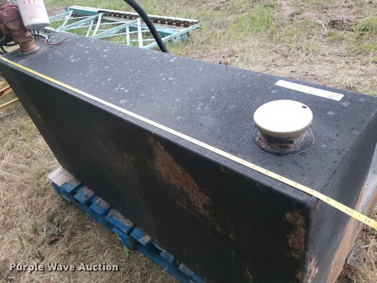 image for item IP9317 L shaped auxiliary fuel tank