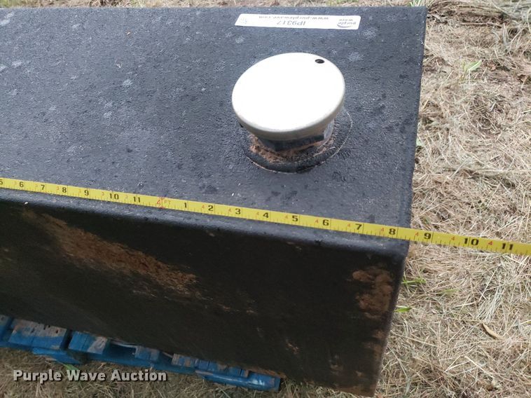 image for item IP9317 L shaped auxiliary fuel tank