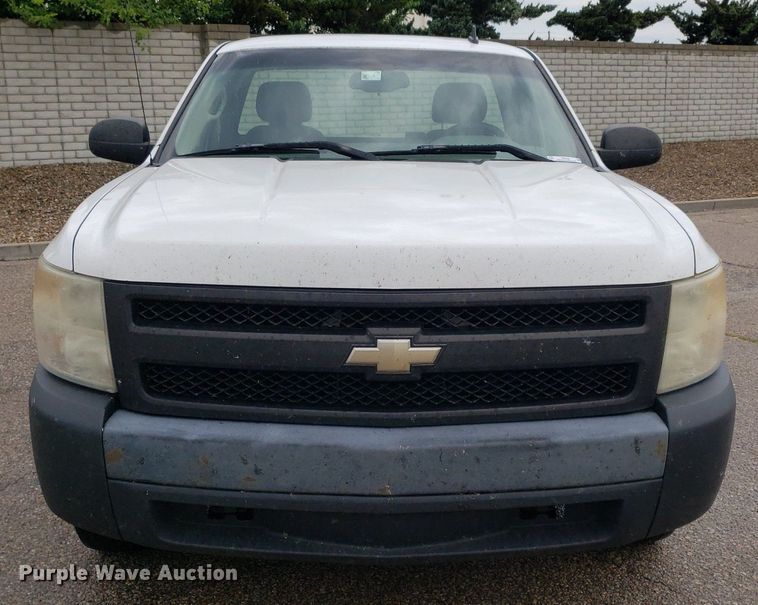 image for item IP9319 2007 Chevrolet Silverado 1500  pickup truck