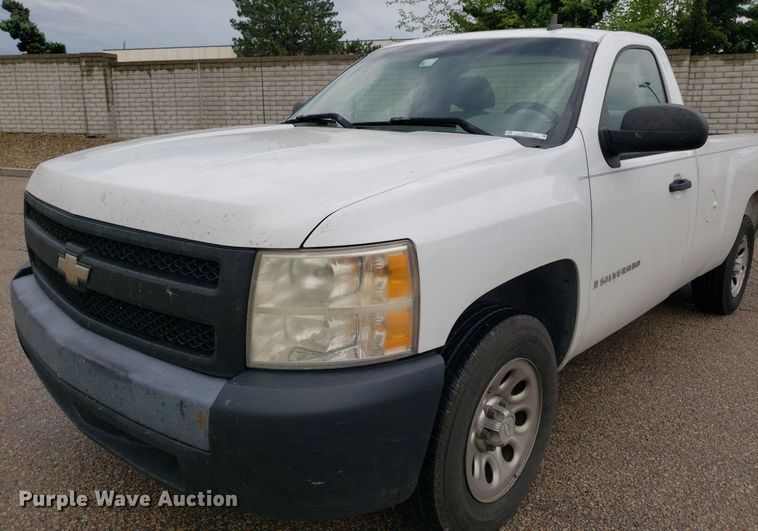 image for item IP9319 2007 Chevrolet Silverado 1500  pickup truck