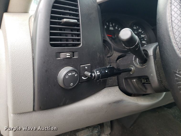 image for item IP9319 2007 Chevrolet Silverado 1500  pickup truck