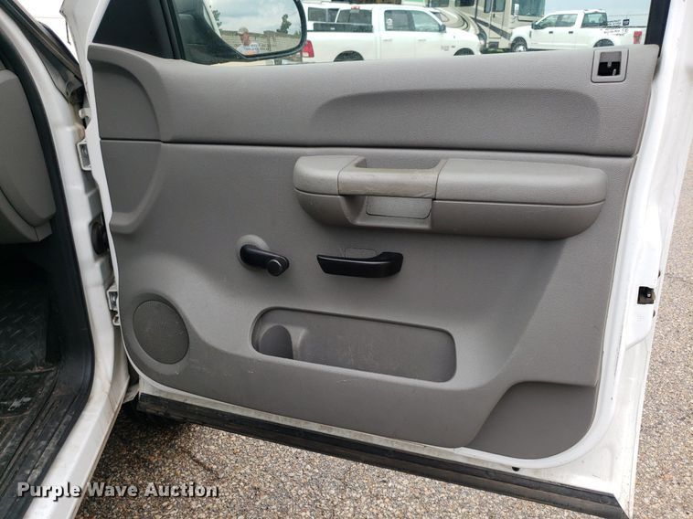 image for item IP9319 2007 Chevrolet Silverado 1500  pickup truck