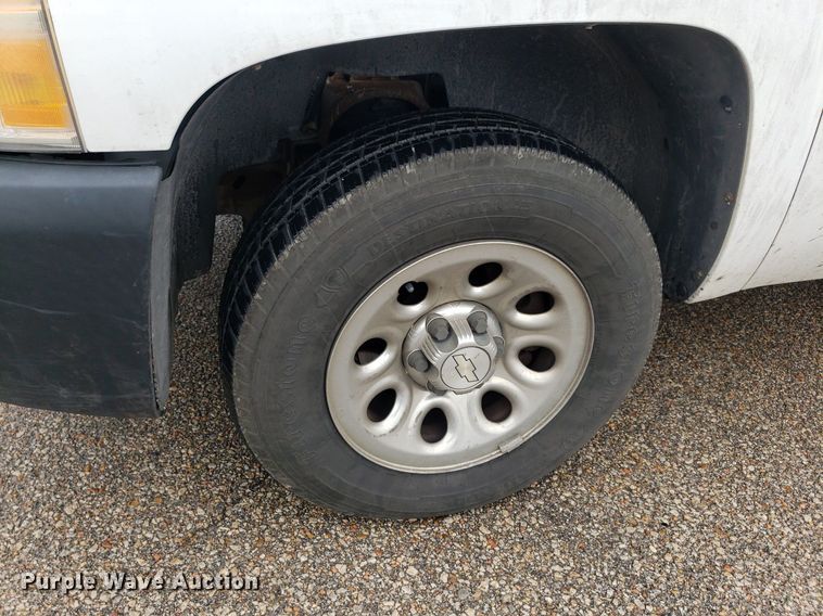 image for item IP9319 2007 Chevrolet Silverado 1500  pickup truck