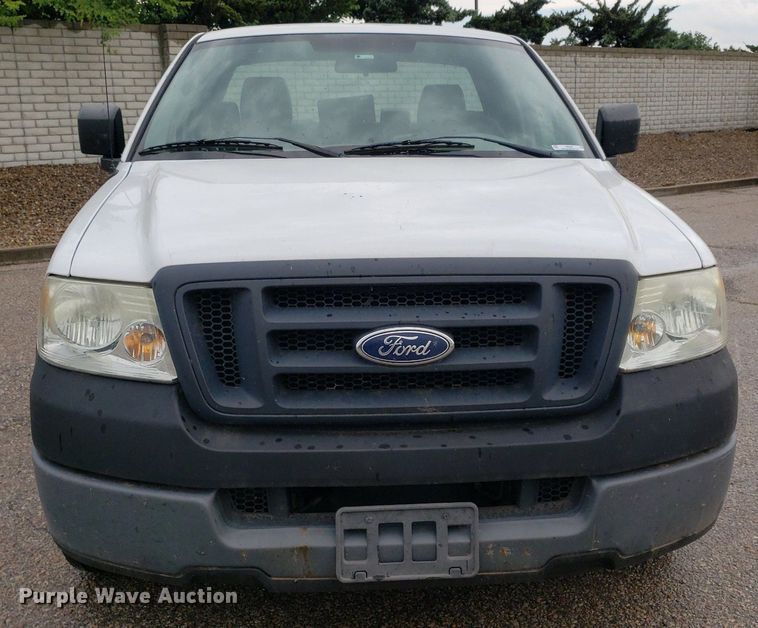 image for item IP9320 2005 Ford F150  pickup truck