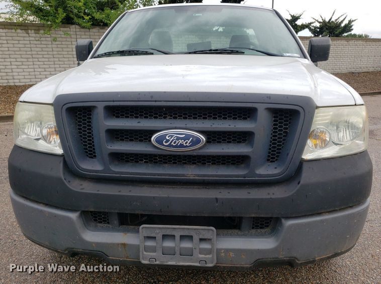 image for item IP9320 2005 Ford F150  pickup truck