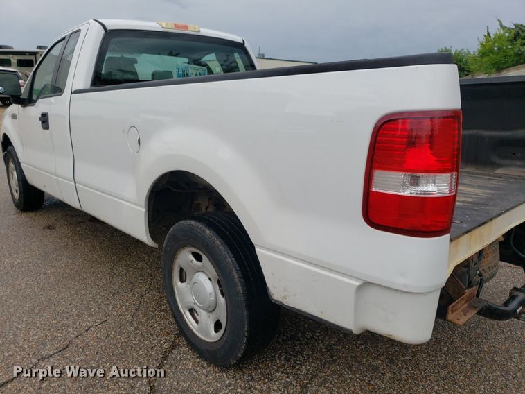 image for item IP9320 2005 Ford F150  pickup truck