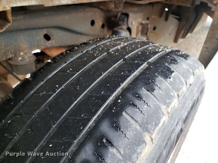 image for item IP9320 2005 Ford F150  pickup truck