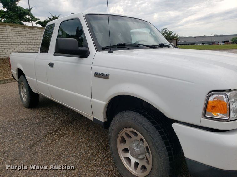 image for item IP9321 2010 Ford Ranger  SuperCab pickup truck