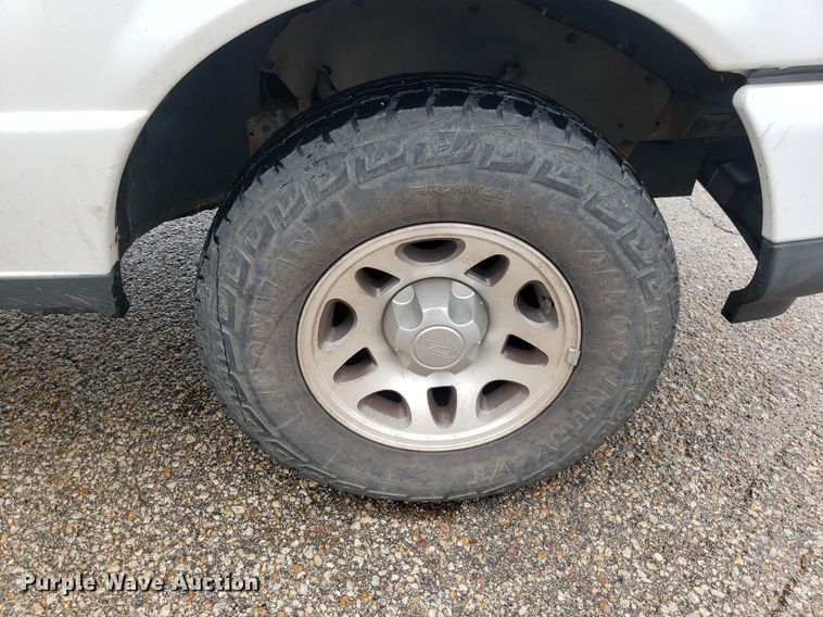 image for item IP9321 2010 Ford Ranger  SuperCab pickup truck