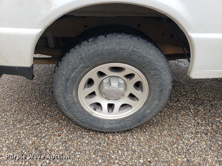 image for item IP9321 2010 Ford Ranger  SuperCab pickup truck