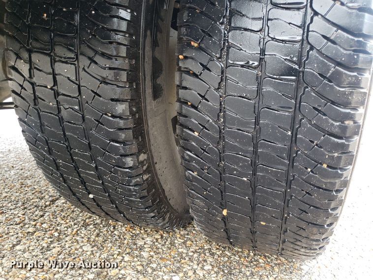 image for item IP9322 2021 Ford  F350 Super Duty  Crew Cab pickup truck