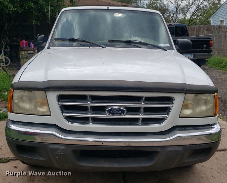 image for item IP9323 2001 Ford Ranger  pickup truck