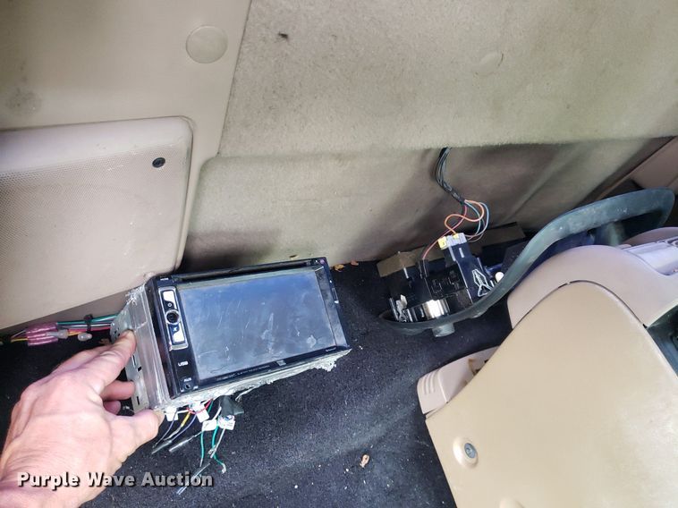 image for item IP9323 2001 Ford Ranger  pickup truck