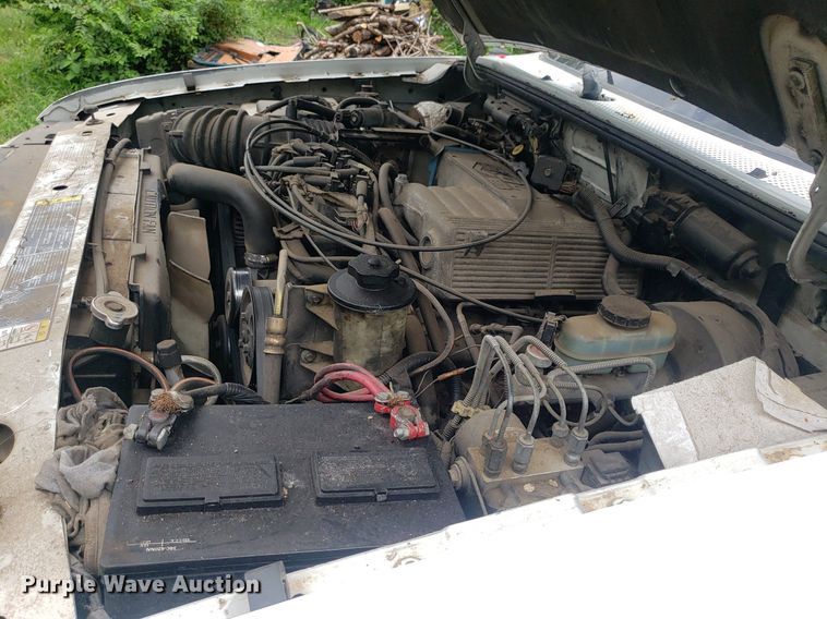 image for item IP9323 2001 Ford Ranger  pickup truck