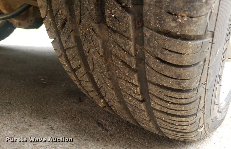 image for item IP9323 2001 Ford Ranger  pickup truck