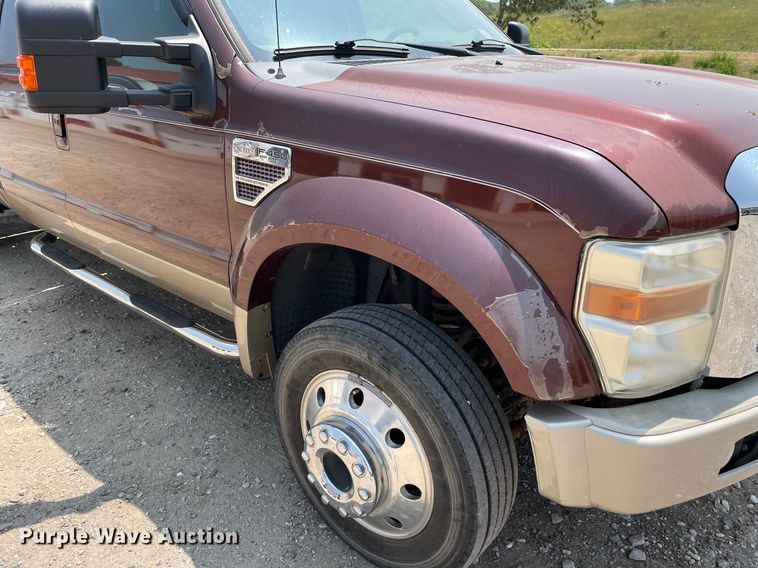 image for item JL9811 2008 Ford F450 Super Duty Lariat  Crew Cab flatbed truck