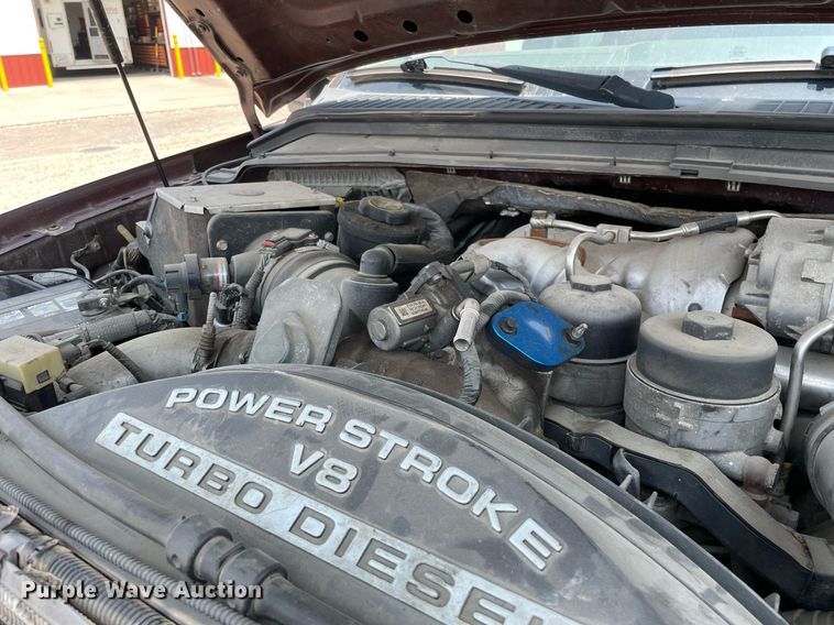 image for item JL9811 2008 Ford F450 Super Duty Lariat  Crew Cab flatbed truck