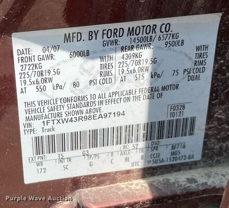 image for item JL9811 2008 Ford F450 Super Duty Lariat  Crew Cab flatbed truck