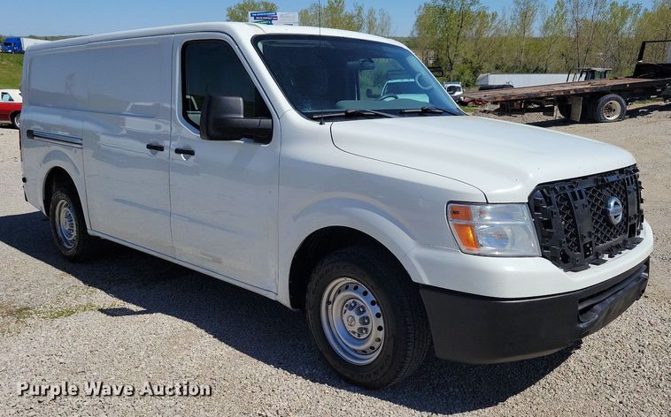 image for item JO9102 2016 Nissan NV 2500HD  van