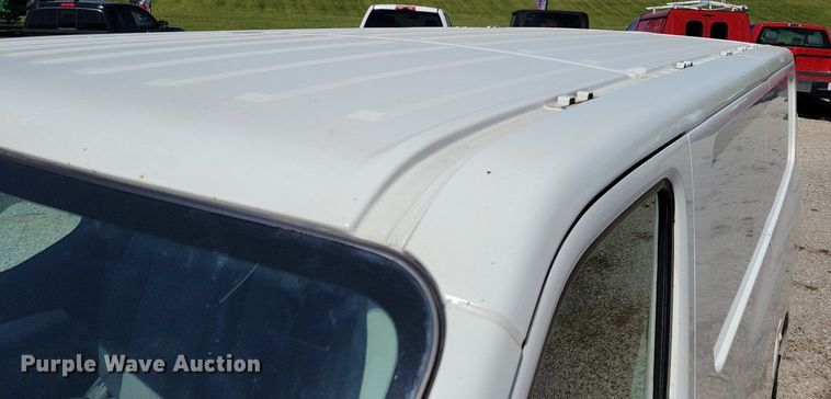 image for item JO9102 2016 Nissan NV 2500HD  van