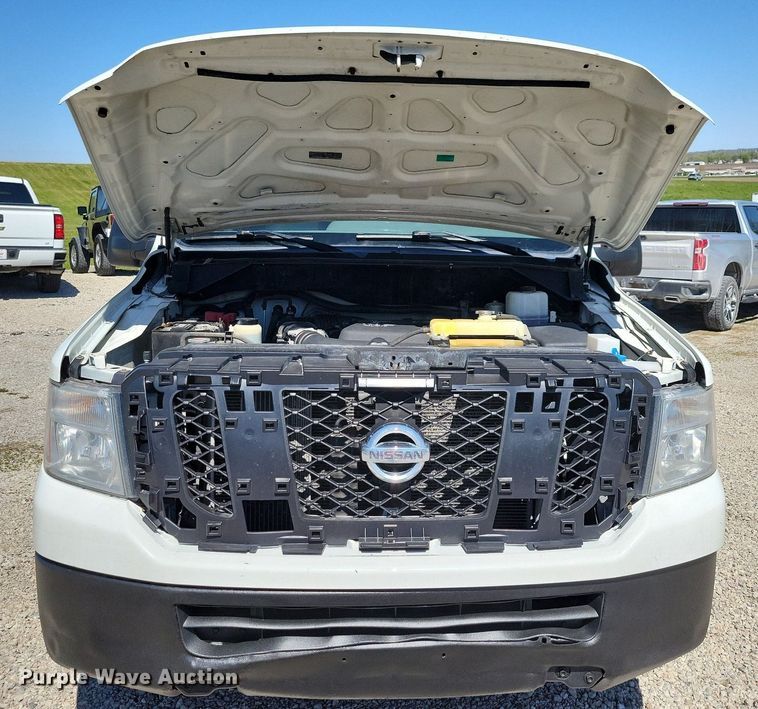 image for item JO9102 2016 Nissan NV 2500HD  van