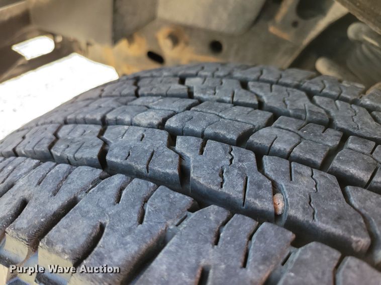 image for item JO9102 2016 Nissan NV 2500HD  van