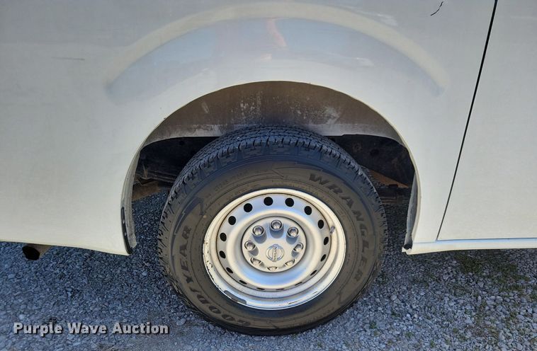 image for item JO9102 2016 Nissan NV 2500HD  van