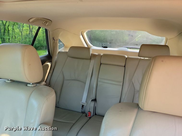 image for item JO9142 2004 Lexus RX 330  SUV