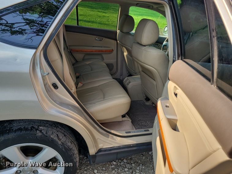 image for item JO9142 2004 Lexus RX 330  SUV