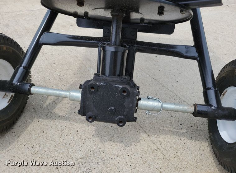 image for item JO9193 Spreader