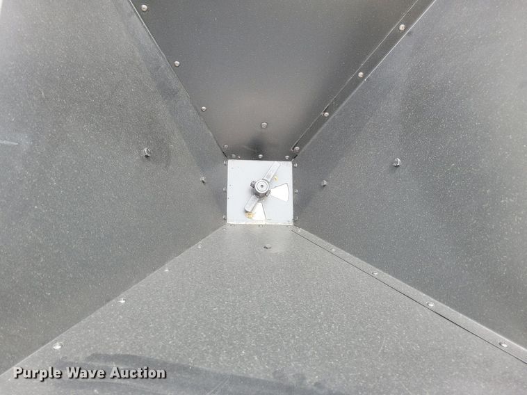 image for item JO9193 Spreader