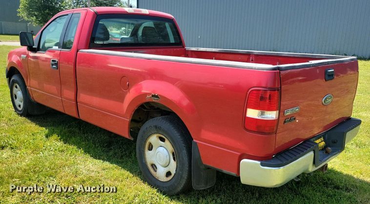 image for item JO9208 2005 Ford F150 XL  pickup truck