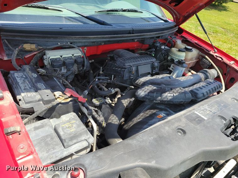 image for item JO9208 2005 Ford F150 XL  pickup truck