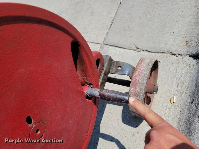 image for item JO9234 International Harvester LB  engine