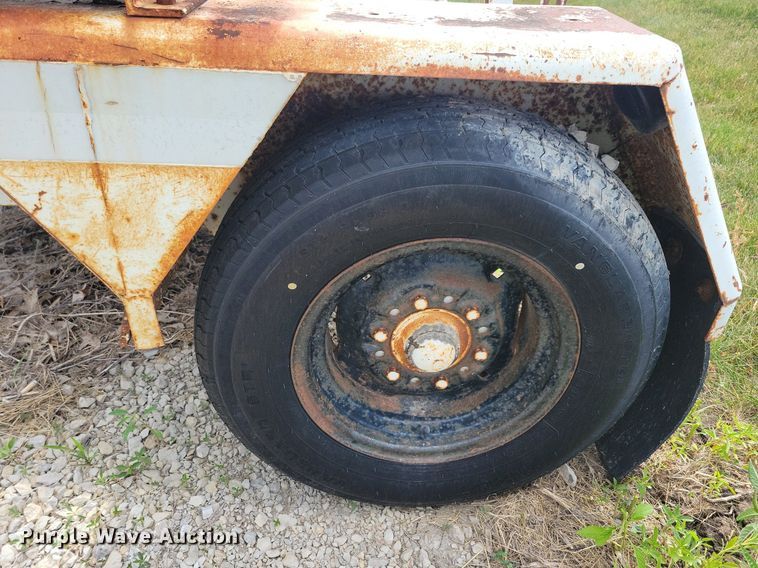 image for item JO9249 Implement dolly