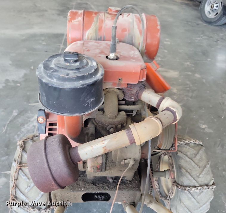 image for item JO9255 Ditch Witch C9  trencher