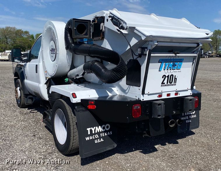 image for item KB9479 2015 Ford F450 Super Duty  street sweeper truck