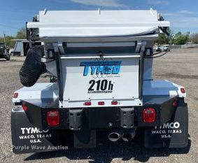 image for item KB9479 2015 Ford F450 Super Duty  street sweeper truck