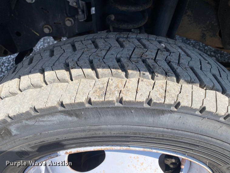 image for item KB9479 2015 Ford F450 Super Duty  street sweeper truck