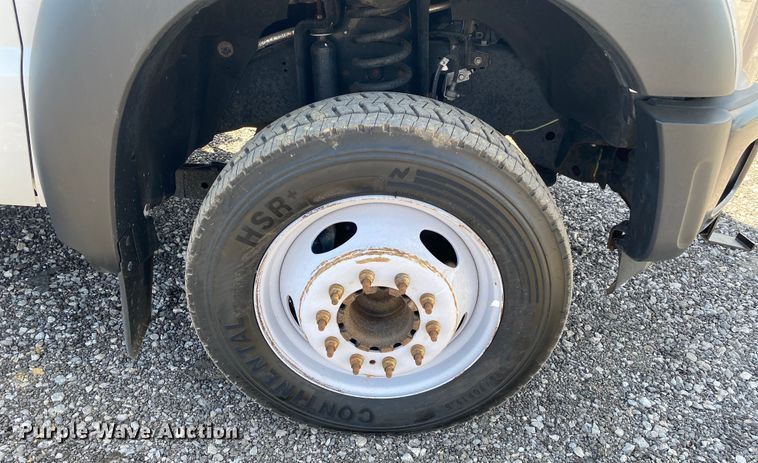 image for item KB9479 2015 Ford F450 Super Duty  street sweeper truck